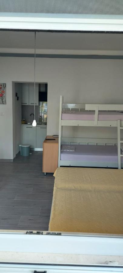 Top Location Živogošće 外观 照片