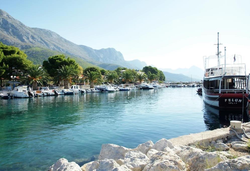 Top Location Živogošće 外观 照片